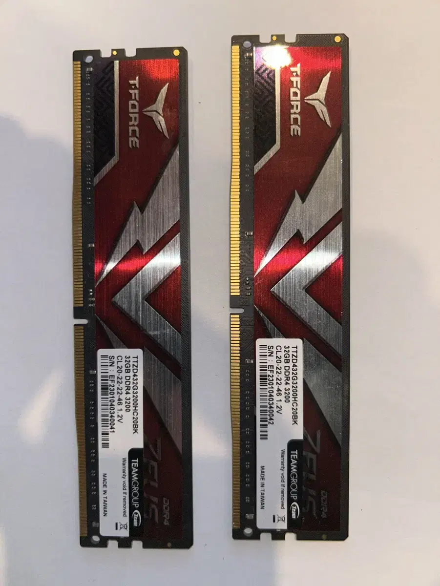 DDR4 3200Mhz 32GB CL20 팀그룹 T Force ZEUS